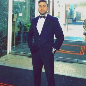 Meet your Posher, Sharif